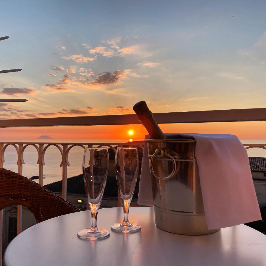 Brezza Marina Bed & Breakfast Tropea Exterior photo