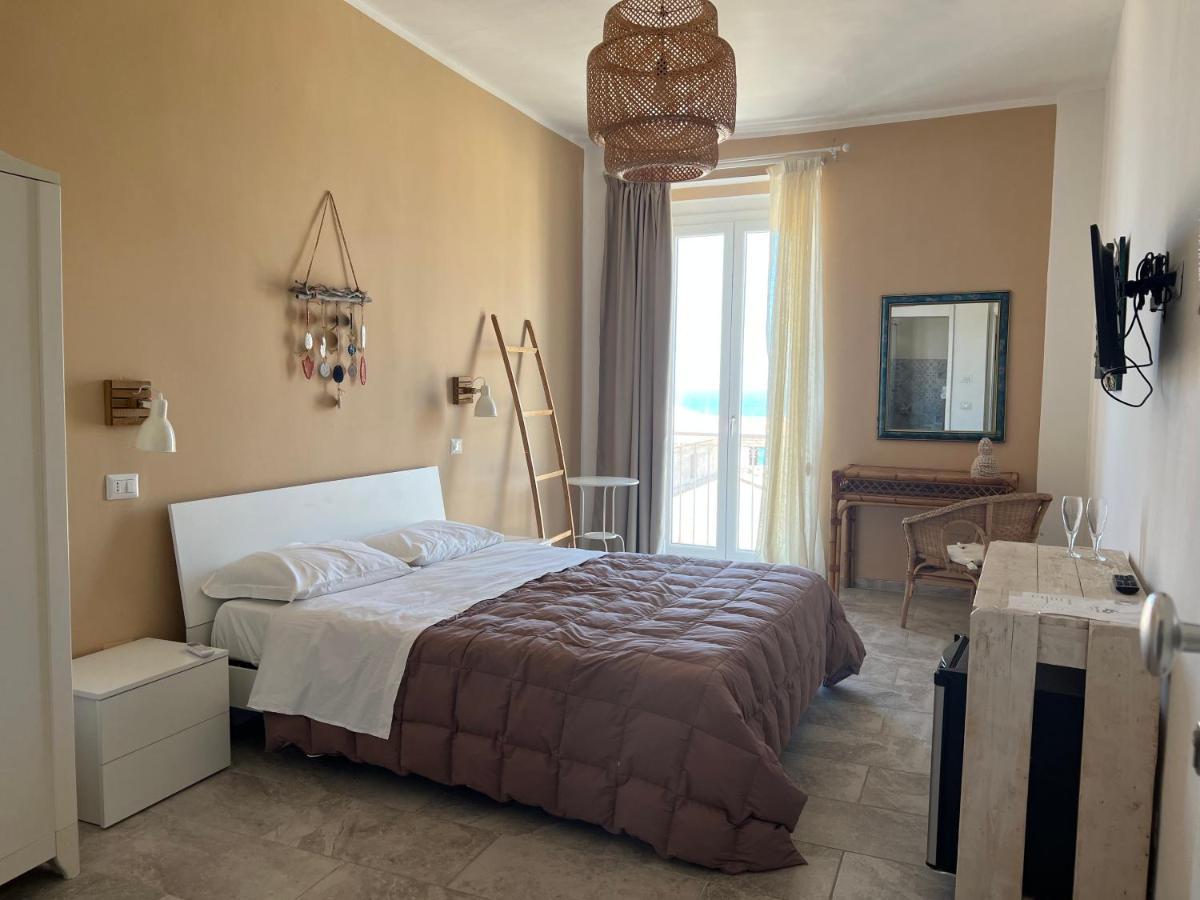 Brezza Marina Bed & Breakfast Tropea Exterior photo